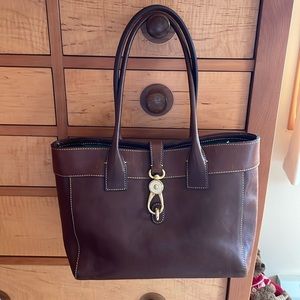 Dooney and Bourke Amelie Large Tote